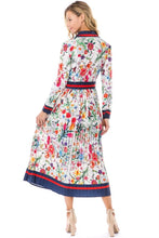 Load image into Gallery viewer, Shelby Floral Maxi Dress End of Season
