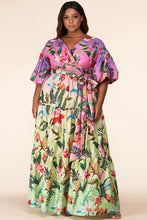 Load image into Gallery viewer, The Floral Maxi (Curvy) Dress
